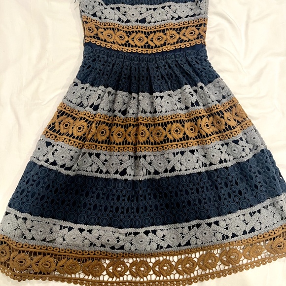 Anthropologie Maeve Crochet Fit and Flare Dress 0 2 XS MSRP $218 - Picture 5 of 6